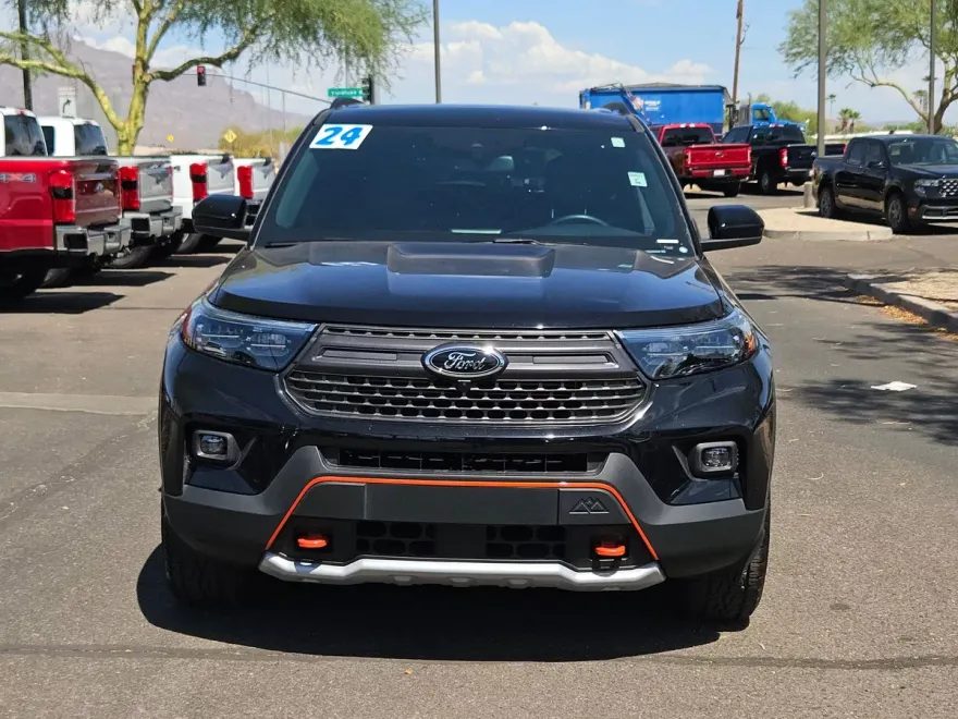 2024 Ford Explorer Timberline photo 1
