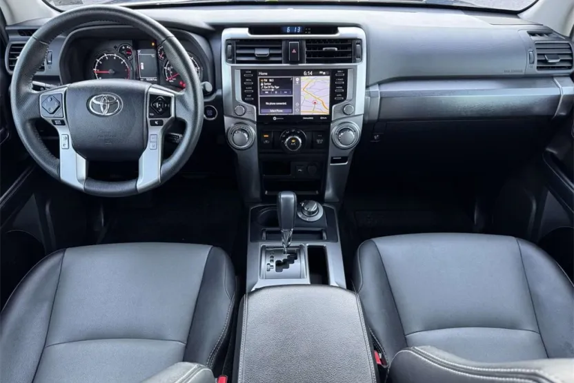 2021 Toyota 4Runner SR5 Premium photo 1