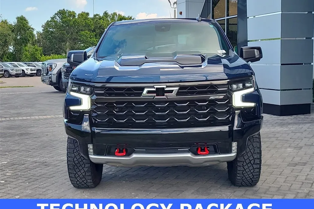 2023 Chevrolet Silverado 1500 ZR2 photo 1