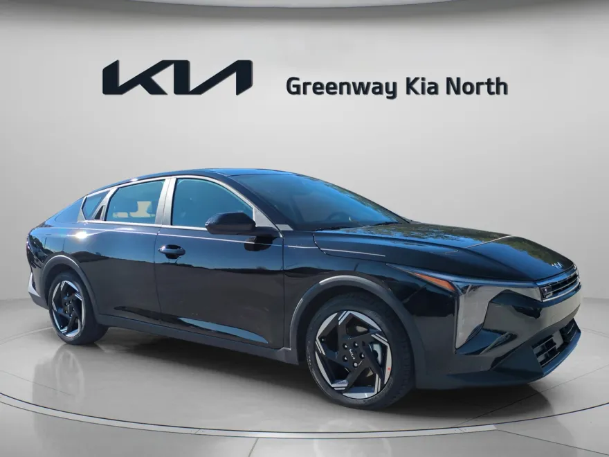 2025 Kia K4 EX photo 1