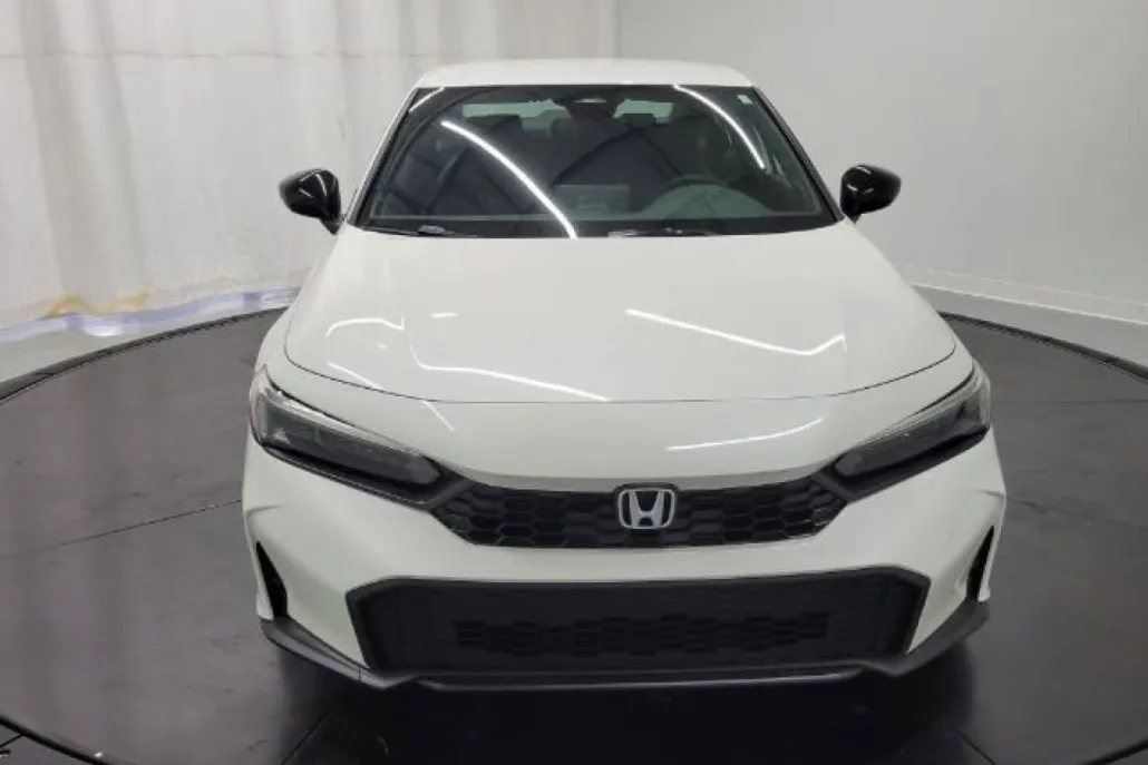 2026 Honda Civic Sport photo 1