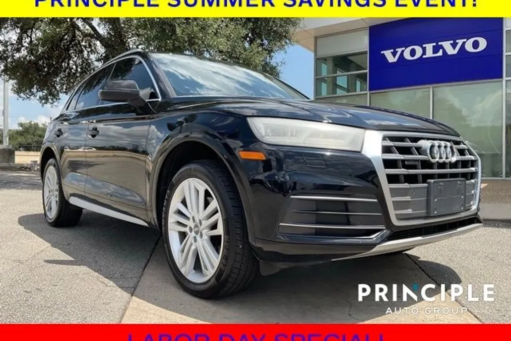 2018 Audi Q5 2.0T Premium Plus photo 1