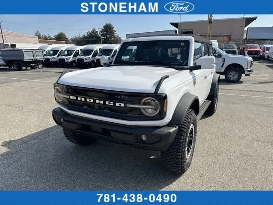 2024 Ford Bronco Outer Banks photo 1