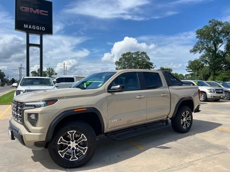 2023 Gmc Canyon AT4 photo 1