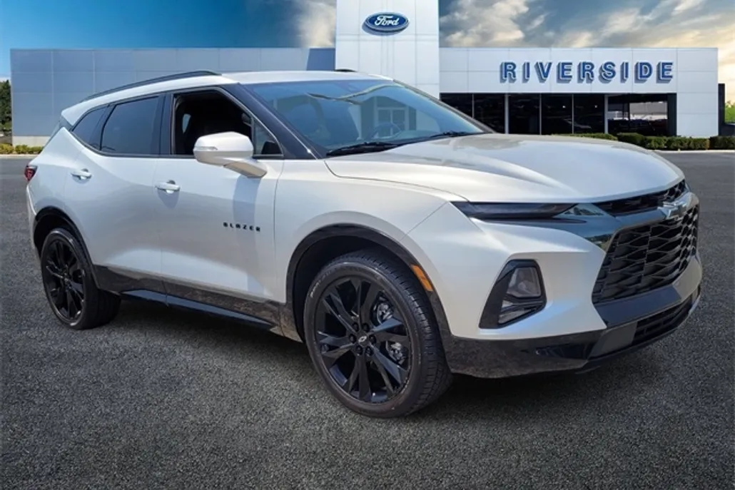 2022 Chevrolet Blazer RS photo 1