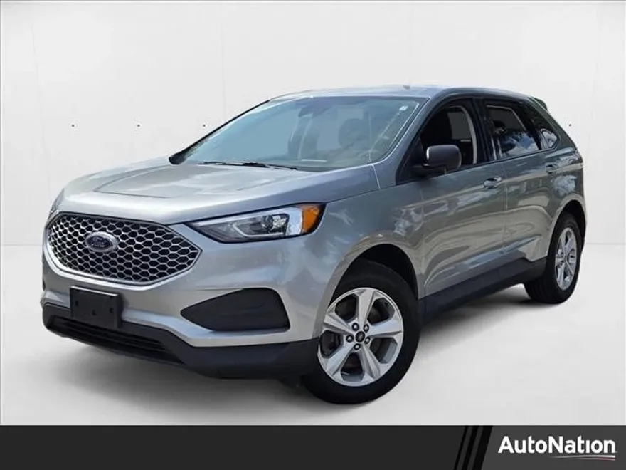 2023 Ford Edge SE photo 1