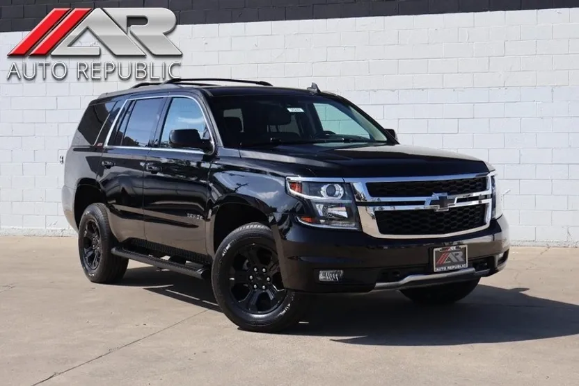 2018 Chevrolet Tahoe LT photo 1
