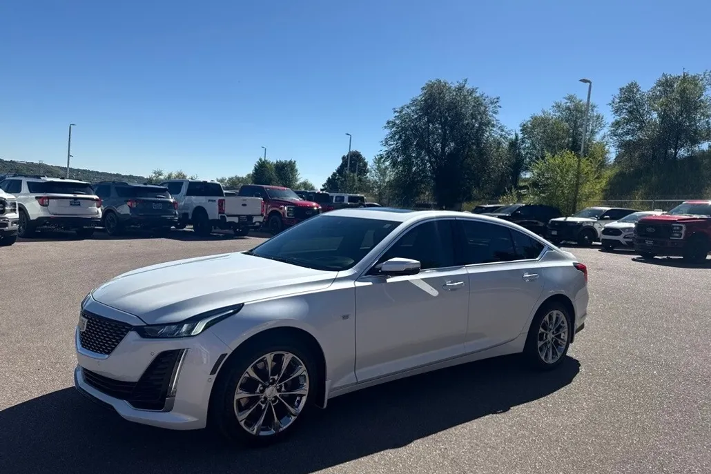 2024 Cadillac CT5 Premium Luxury photo 1