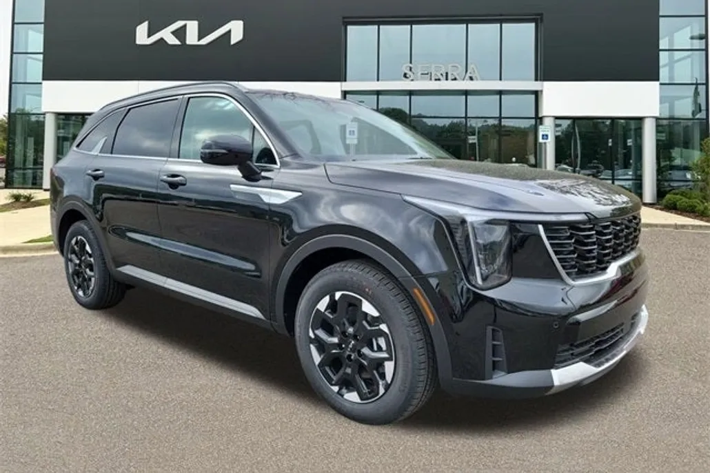 2025 Kia Sorento S photo 1