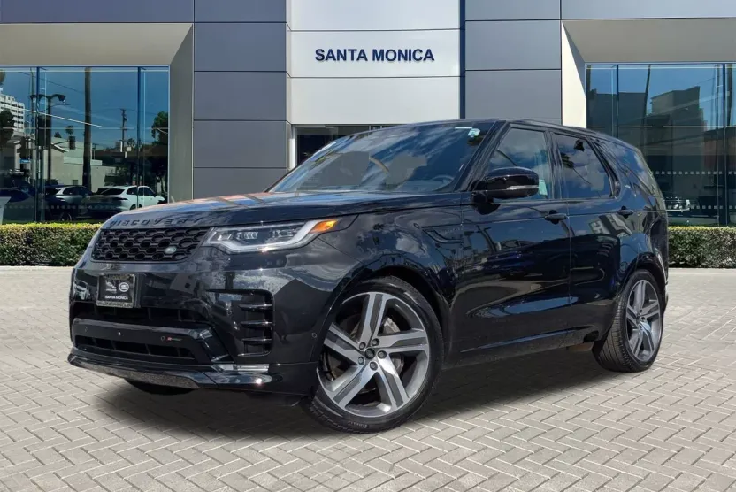 2023 Land Rover Discovery S R-Dynamic 7 Seat photo 1