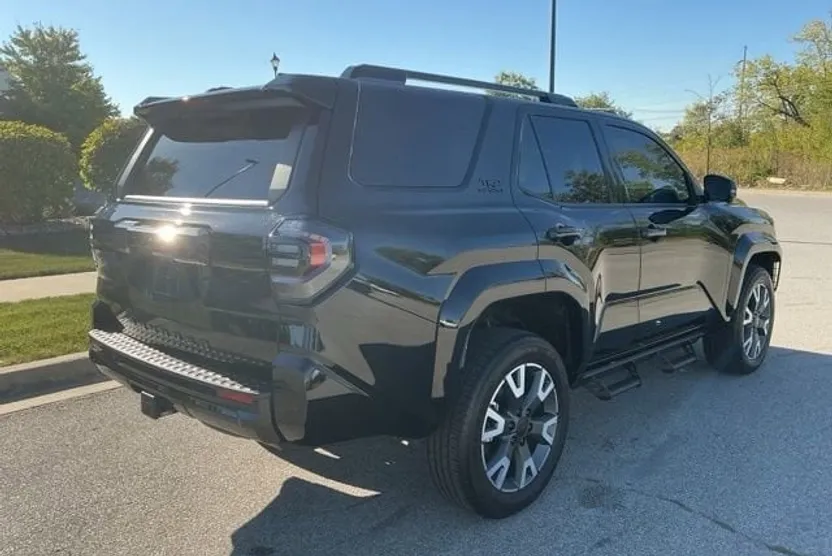 2025 Toyota 4Runner SR5 photo 1