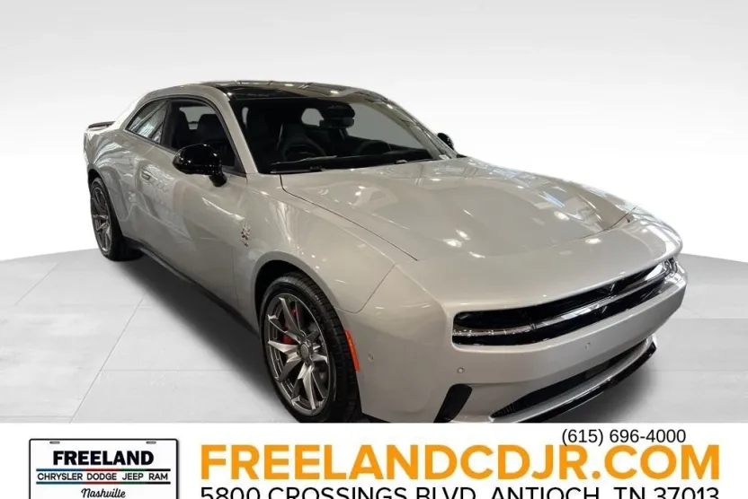 2024 Dodge Charger Daytona Scat Pack photo 1