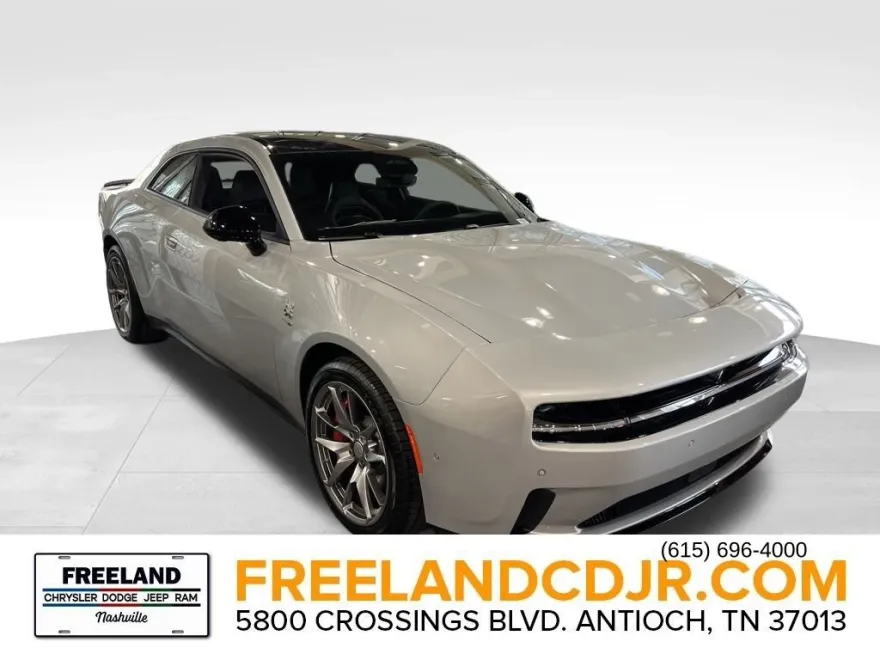 2024 Dodge Charger Daytona Scat Pack photo 1