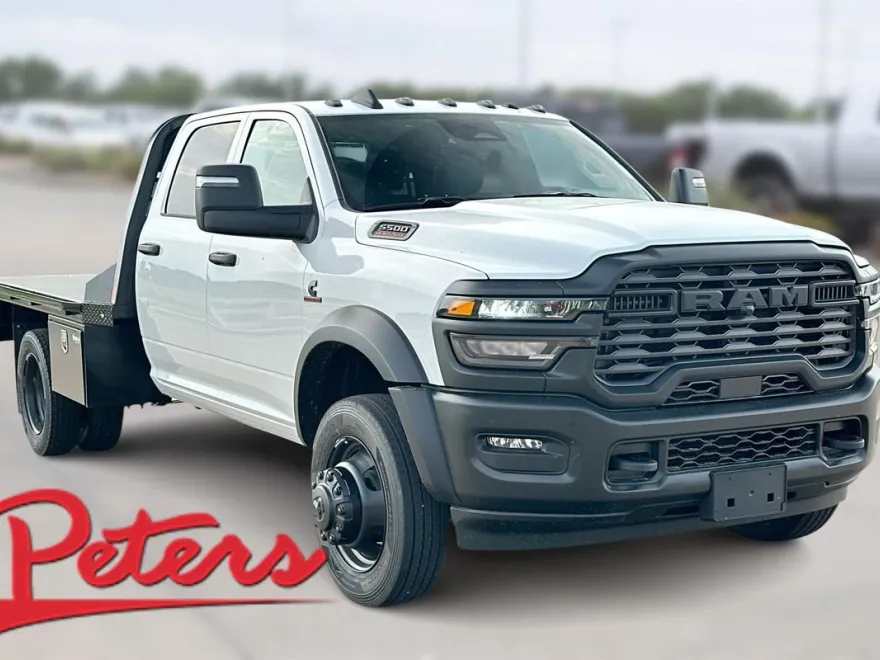 2025 Ram 5500 Tradesman photo 1