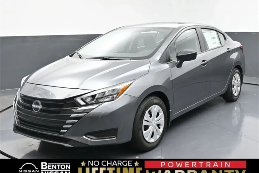 2025 Nissan Versa S photo 1
