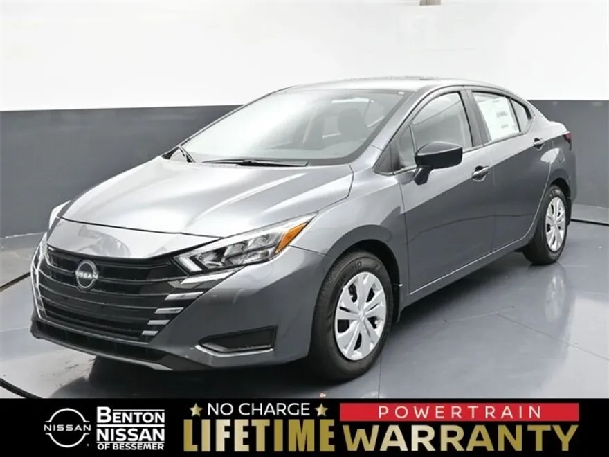 2025 Nissan Versa S photo 1