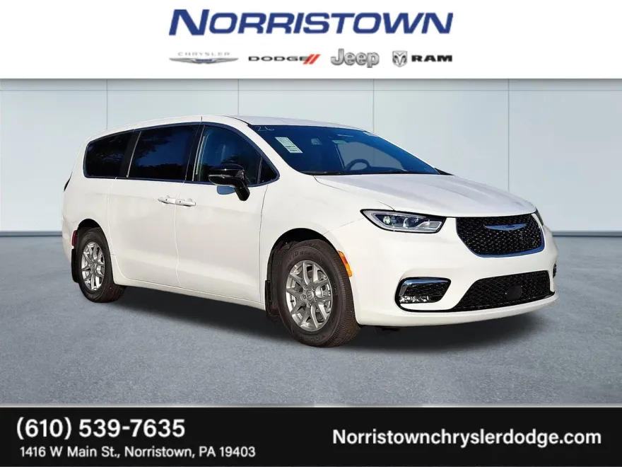 2026 Chrysler Pacifica photo 1