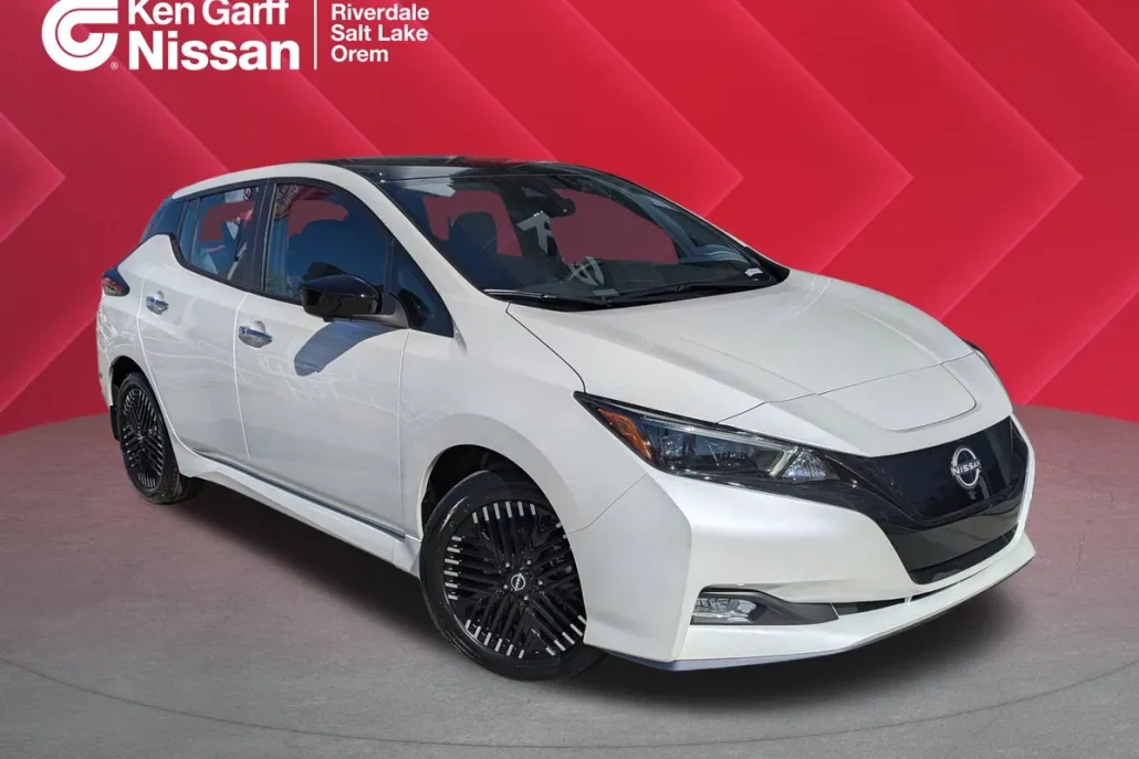 2025 Nissan Leaf SV Plus photo 1