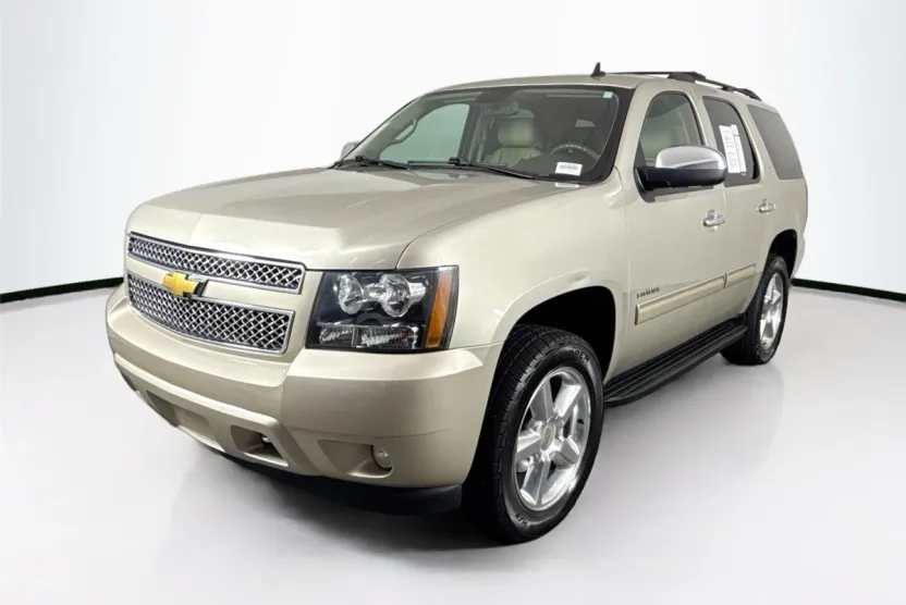 2013 Chevrolet Tahoe LT photo 1