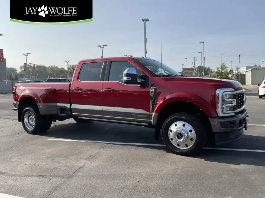 2023 Ford F-450 King Ranch photo 1