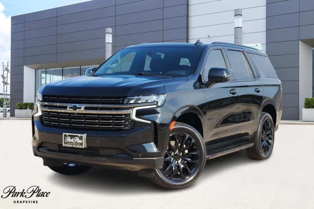 2022 Chevrolet Tahoe RST photo 1