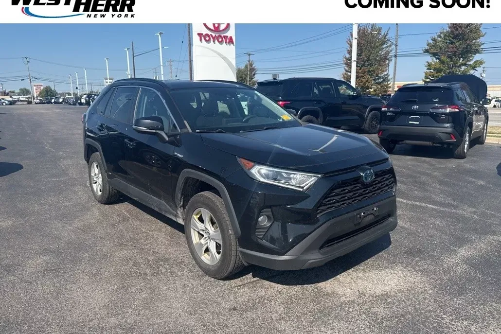 2019 Toyota RAV4 Hybrid XLE photo 1
