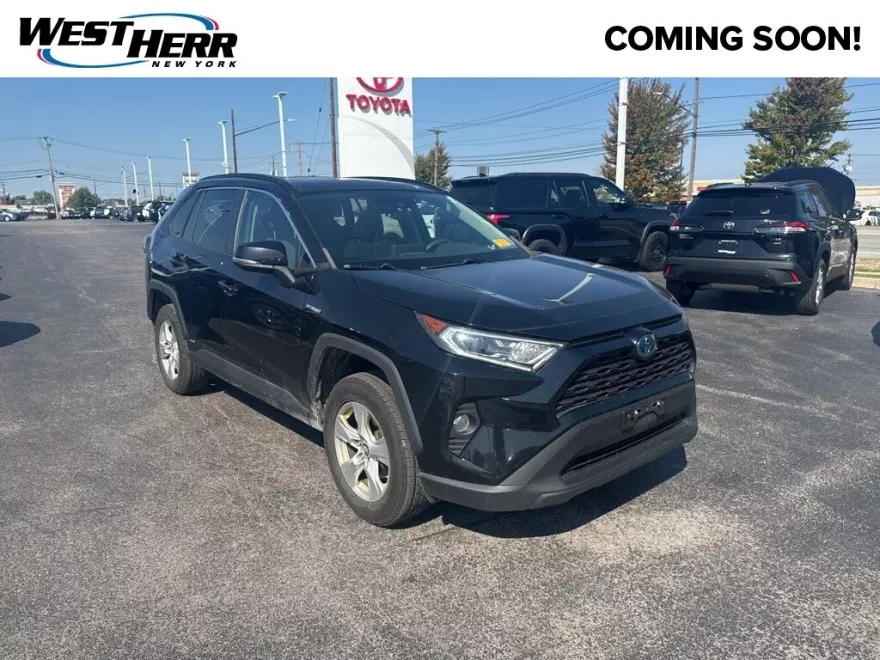 2019 Toyota RAV4 Hybrid XLE photo 1