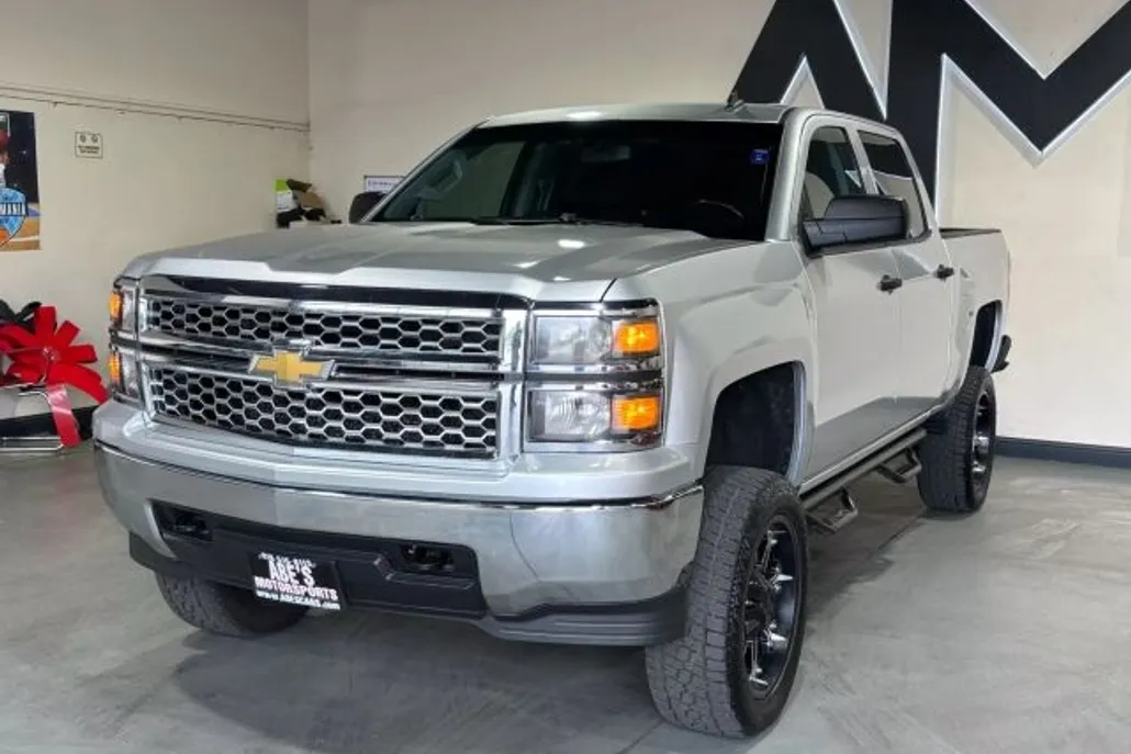 2014 Chevrolet Silverado 1500 LT photo 1