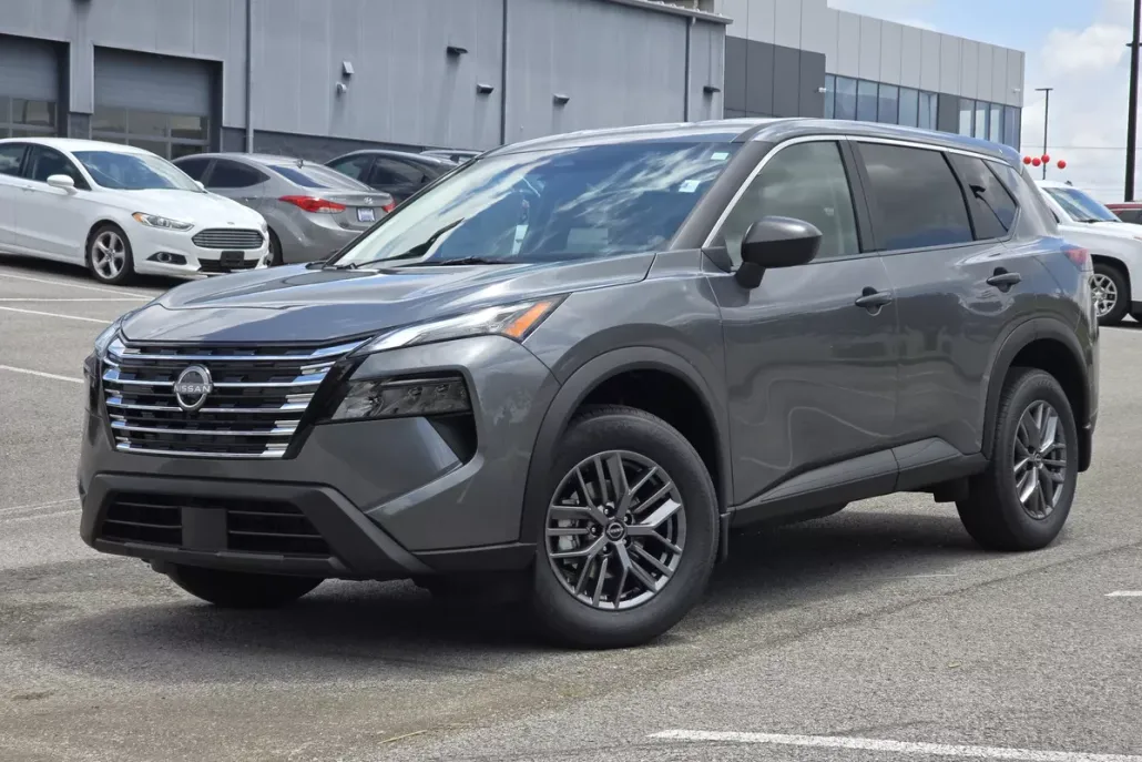 2025 Nissan Rogue S photo 1