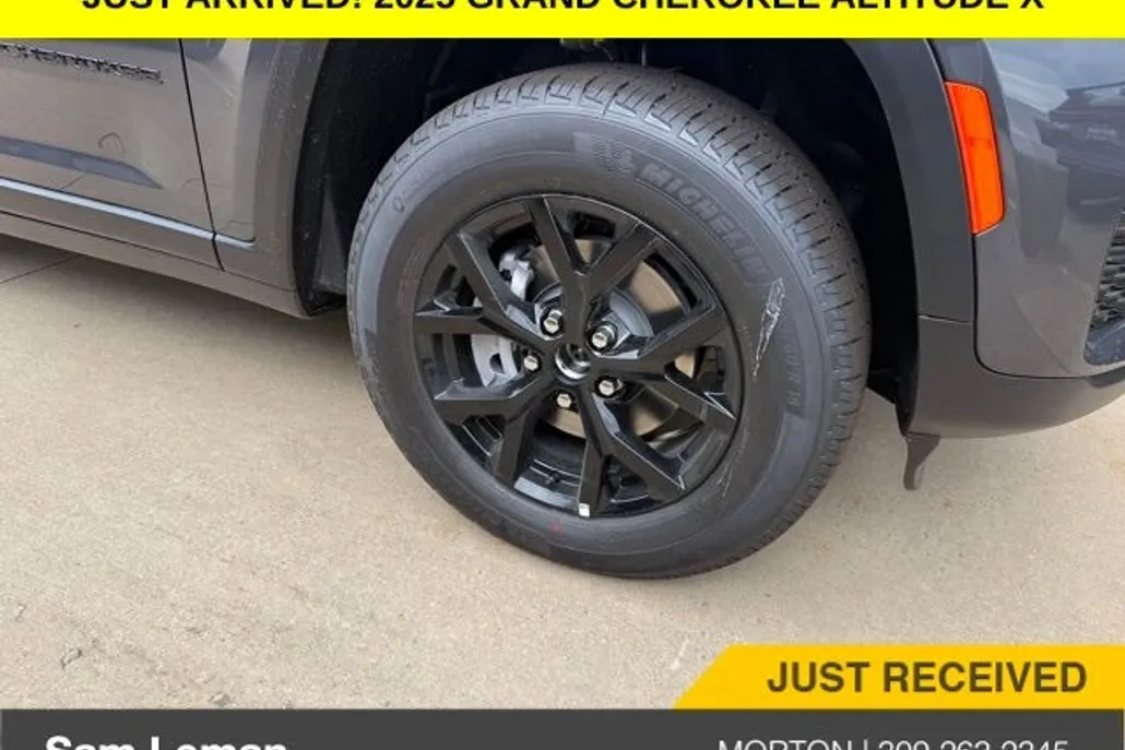 2025 Jeep Grand Cherokee Altitude X photo 1