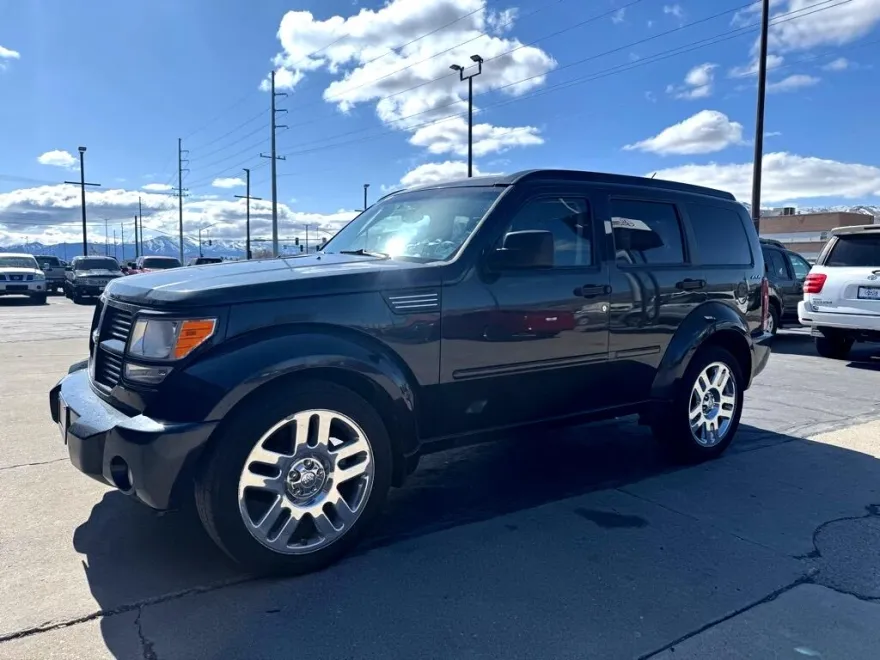 2009 Dodge Nitro R/T photo 1