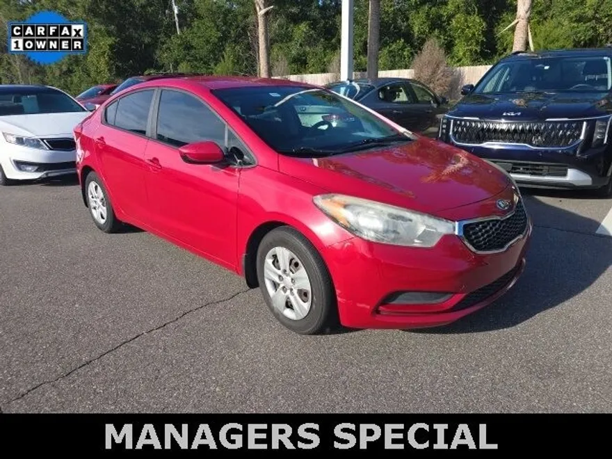 2016 Kia Forte LX photo 1