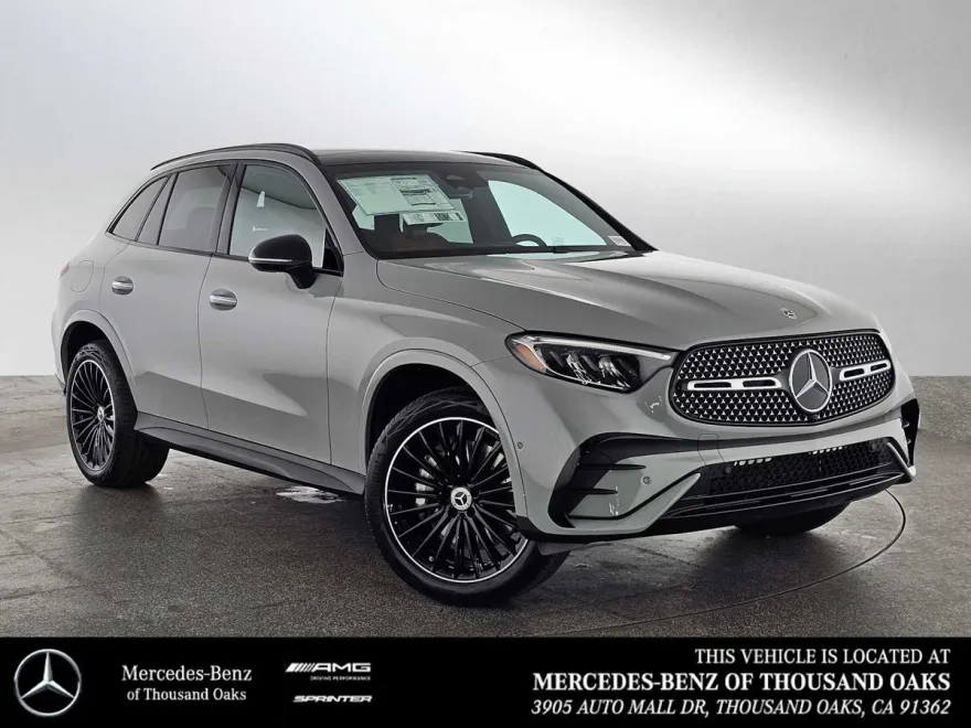 2026 Mercedes Benz GLC 300 4MATIC photo 1