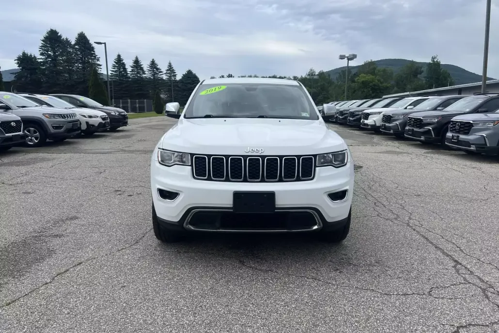 2019 Jeep Grand Cherokee Limited photo 1