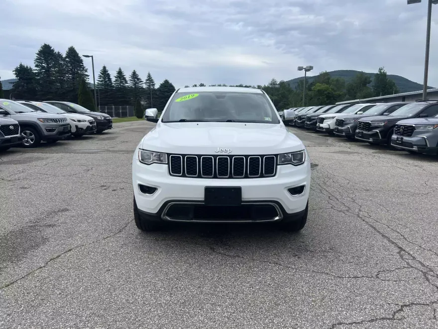 2019 Jeep Grand Cherokee Limited photo 1