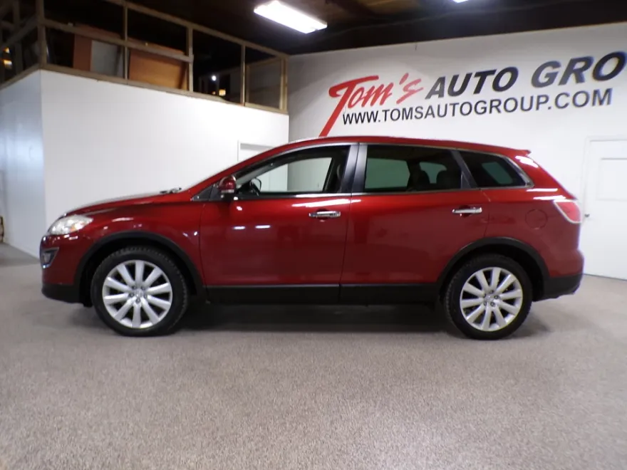 2010 Mazda CX-9 Grand Touring photo 1
