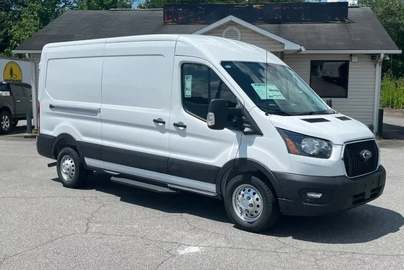 2025 Ford Transit Cargo Van photo 1