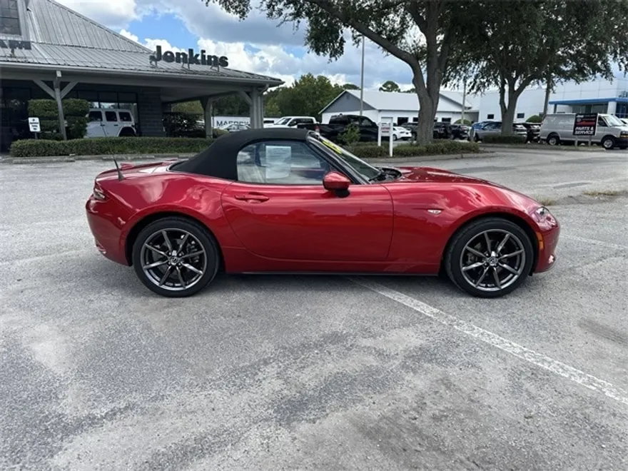 2016 Mazda MX-5 Miata Miata Grand Touring photo 1