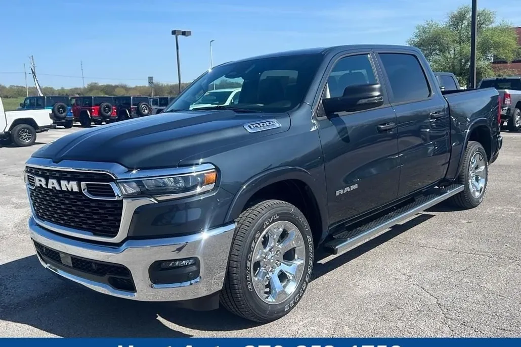 2025 Ram 1500 Big Horn photo 1