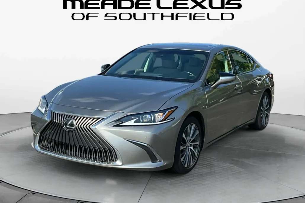2019 Lexus ES 350 photo 1