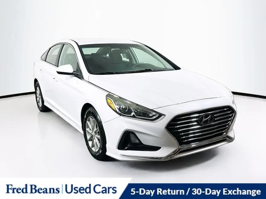 2018 Hyundai Sonata SE photo 1