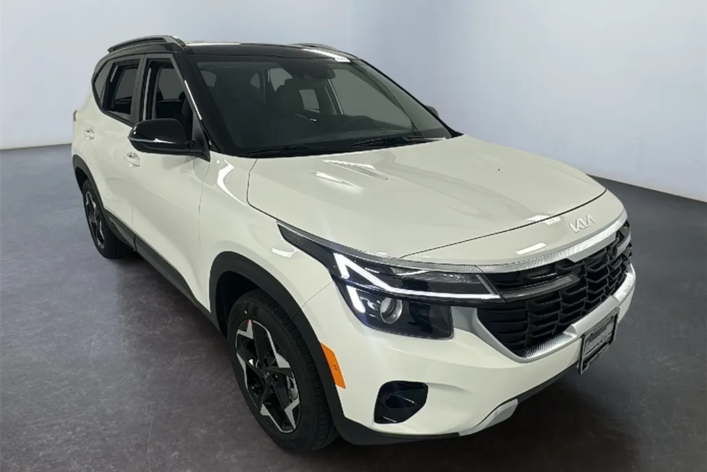 2026 Kia Seltos S photo 1