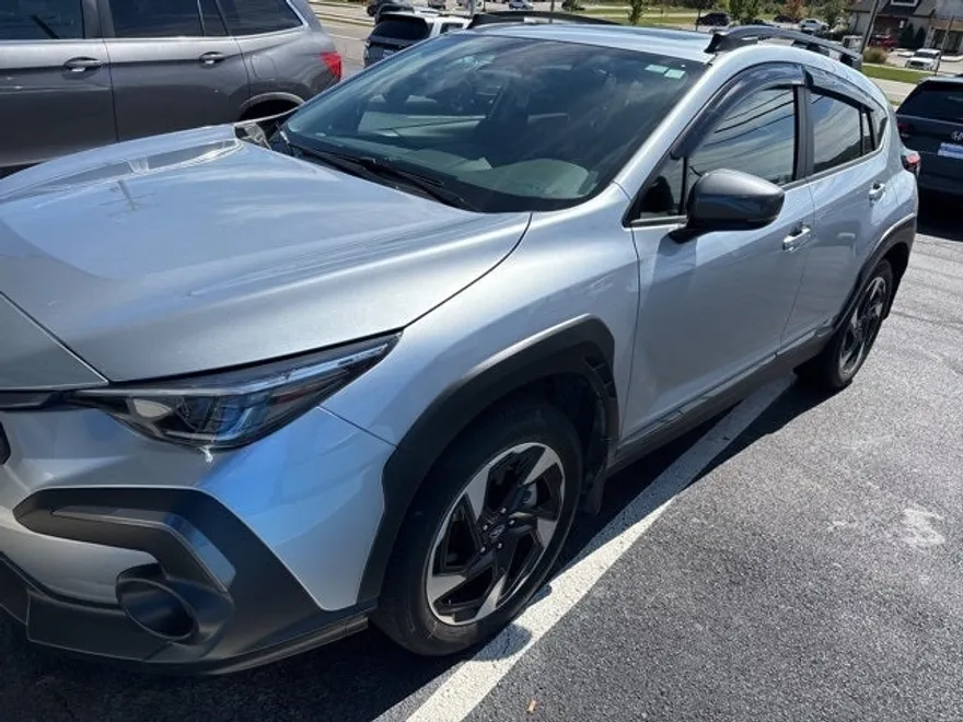 2024 Subaru Crosstrek Limited photo 1
