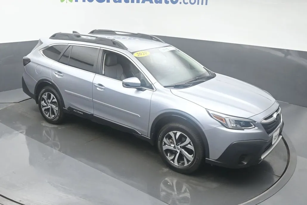 2020 Subaru Outback Limited photo 1