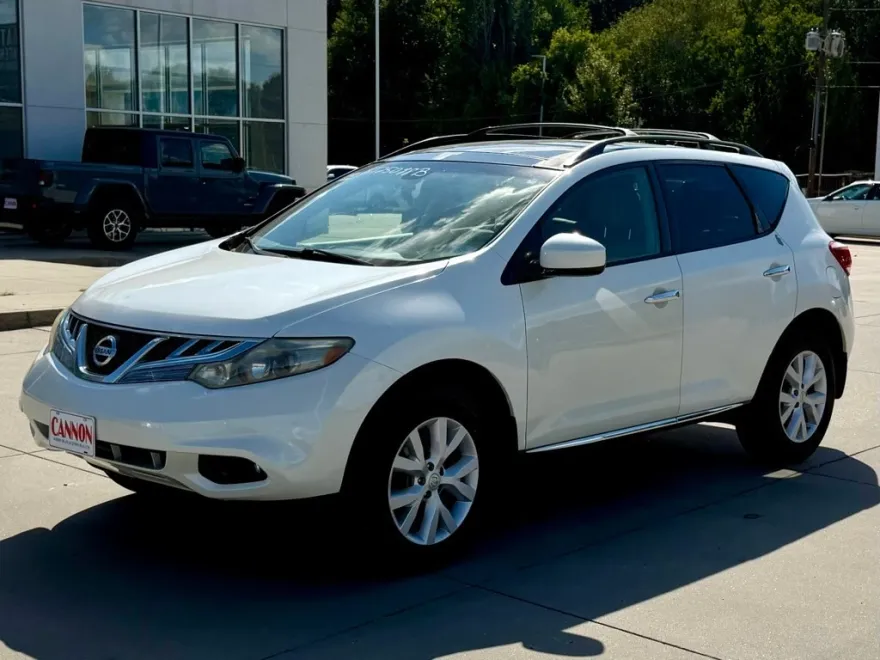 2012 Nissan Murano SL photo 1
