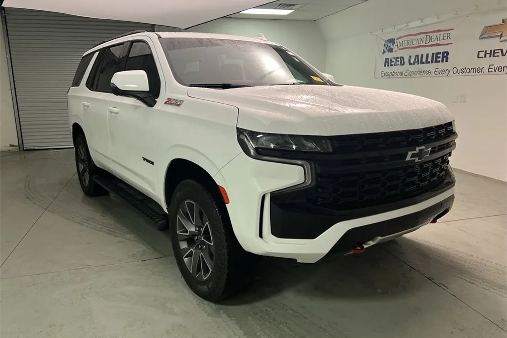 2023 Chevrolet Tahoe Z71 photo 1