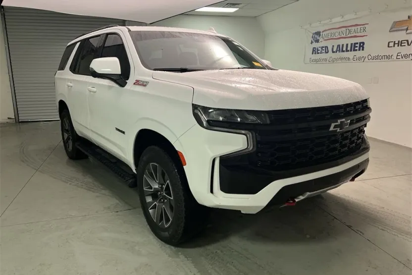 2023 Chevrolet Tahoe Z71 photo 1