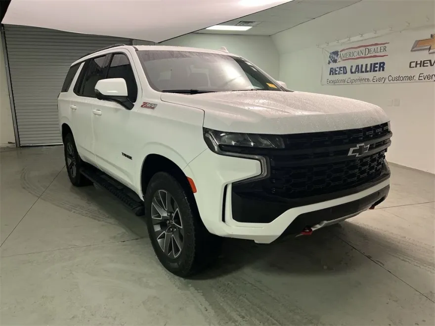 2023 Chevrolet Tahoe Z71 photo 1