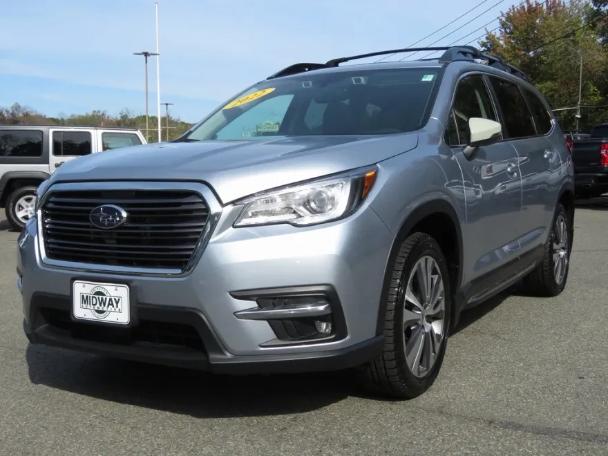 2022 Subaru Ascent Limited photo 1