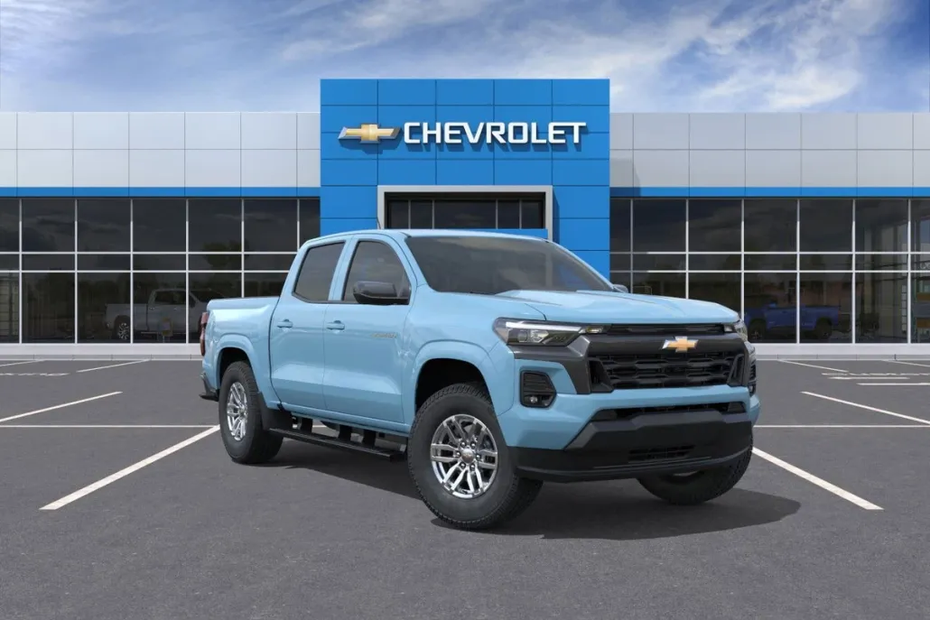 2026 Chevrolet Colorado LT photo 1